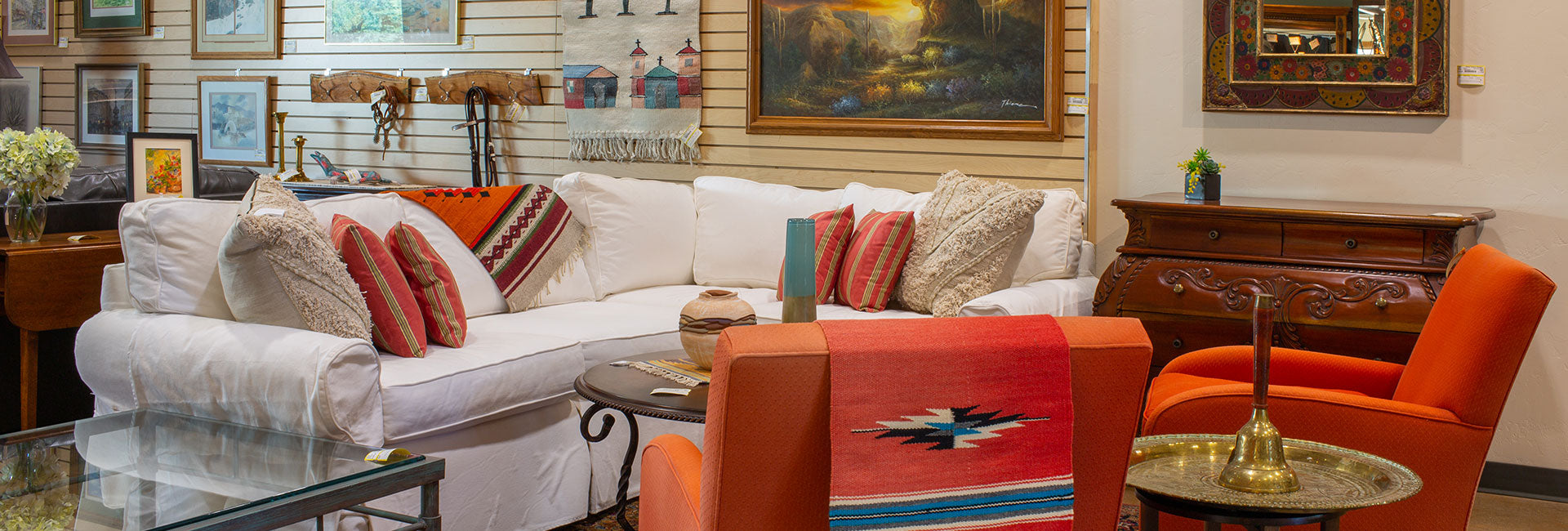 Vensel-Treasure-Shoppe-9617-1920x650-1.jpg