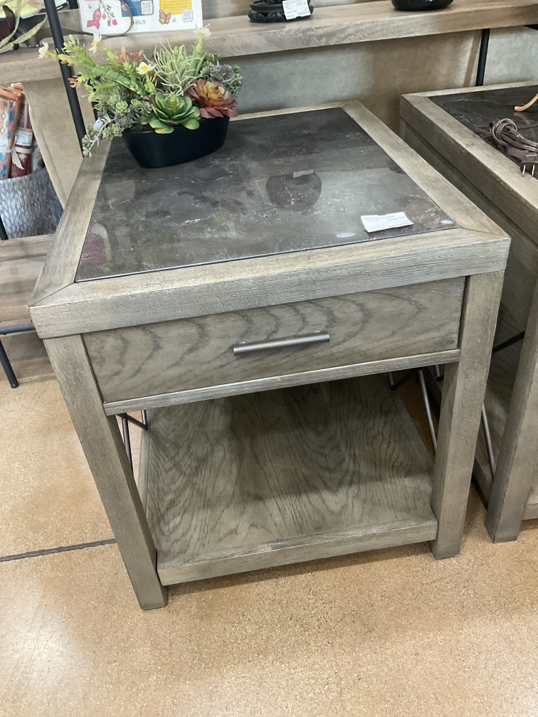 Table (Side/End)