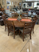 Table w Chairs