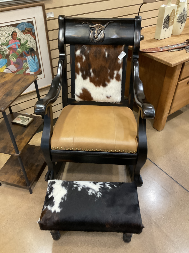 Chair w ottoman